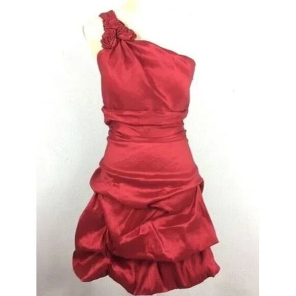 Masquerade Red Short Prom Or Formal dress Size 20 One Shoulder Flower Pleated - Picture 6 of 8